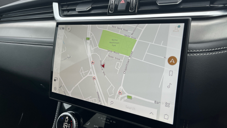 Jaguar F-Pace 3.0 D300 R-Dynamic SE Black 90th Anniv 5dr Auto Diesel Estate